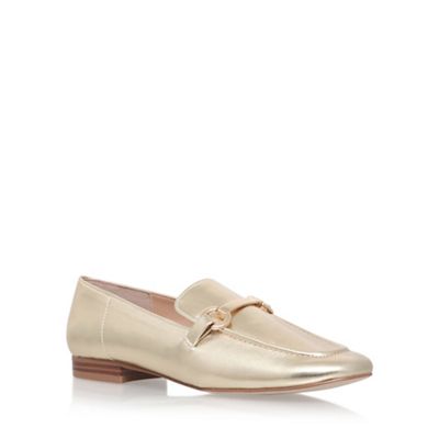 Gold 'Gogo' low heel loafers